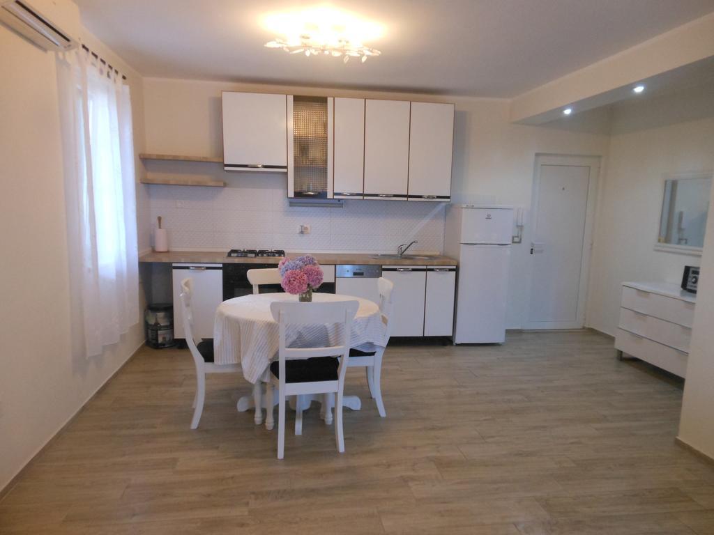 Apartment Axel Rovinj Luaran gambar